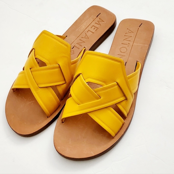 Antonio Melani Lynnley Leather Mustard Flat Sandals Size 6.5 - Picture 7 of 7